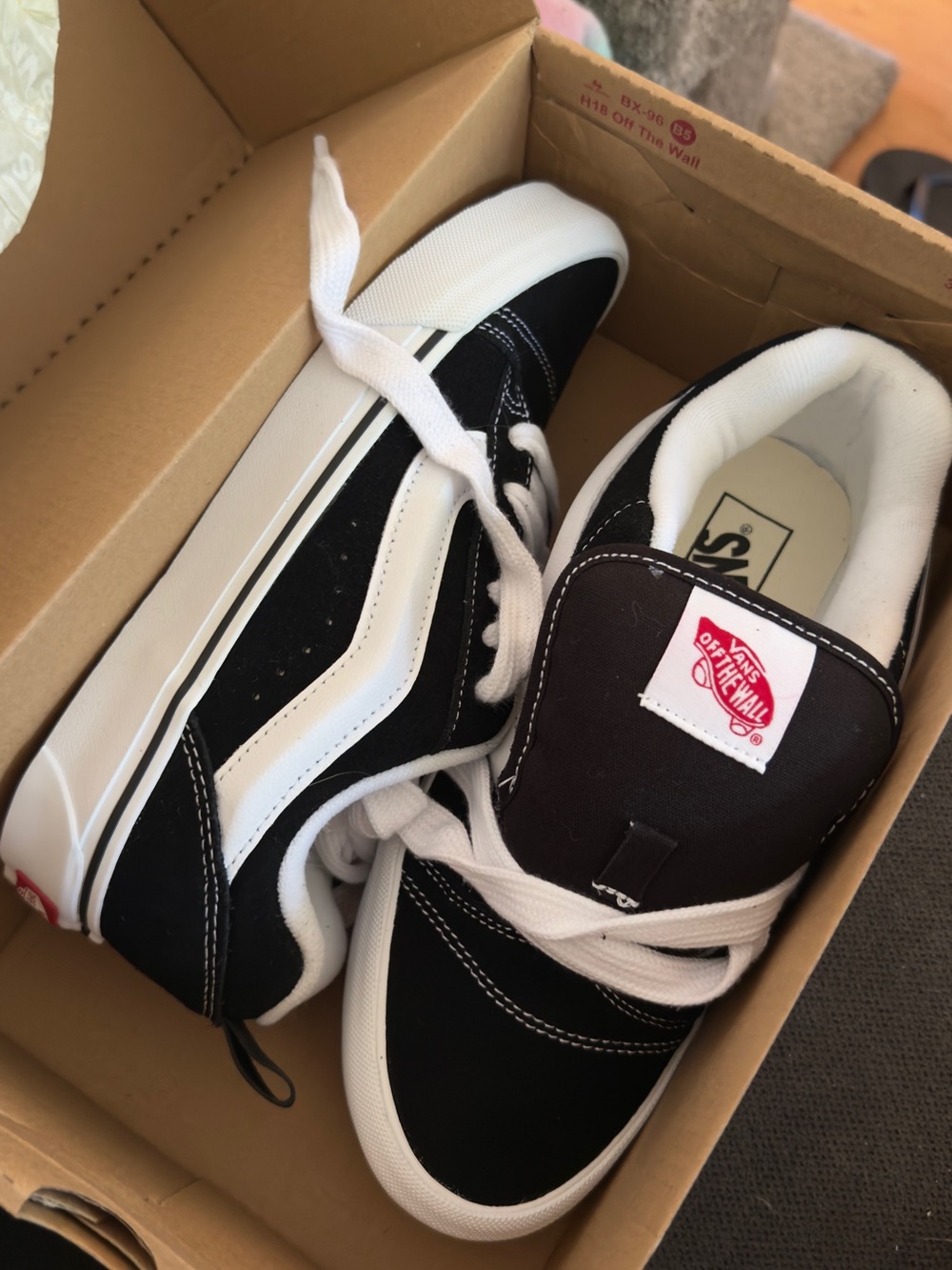 Vans Black and White Old Skool Low-Top Sneakers - Picture 2 of 3
